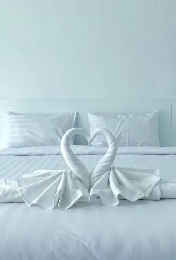 ห้องเตียงแฝดพร้อมวิวสระว่ายน้ำ