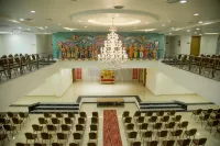 The Grand White Palace Hotels in Sirkazhi