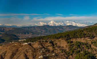 BluSalzz Homes - the Himalayan Bungalow, Almora - Uttarakhand