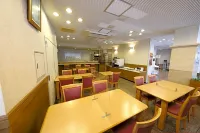 Smile Hotel Takaoka Ekimae - فطور