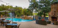 Hampton Inn & Suites Boerne - Pools