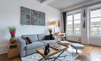 Host Inn Lyon - Appartement de Luxe Aux Terreaux & Jacuzzi