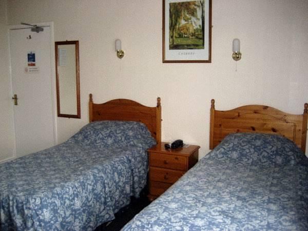 Chadwick House Hotel - Housity