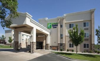Holiday Inn Express & Suites Wheat Ridge-Denver West