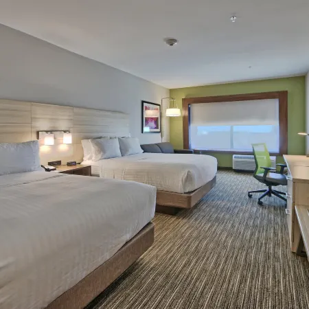 Holiday Inn Express & Suites ROSWELL by IHG