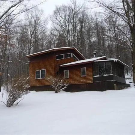 Cedarwood Lodge