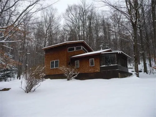 Cedarwood Lodge - acceptant les animaux
