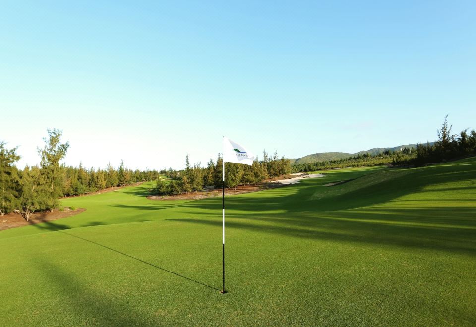 FLC 퀴논 리조트 수영장