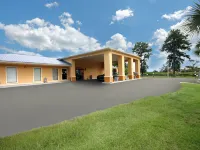 Days Inn by Wyndham DeFuniak Springs Hotels in DeFuniak Springs