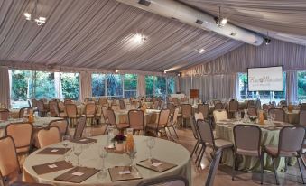 Kfar Maccabiah Business & Sport Hotel