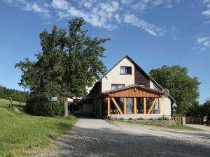 Gasthaus Und Hotel Rote Schenke