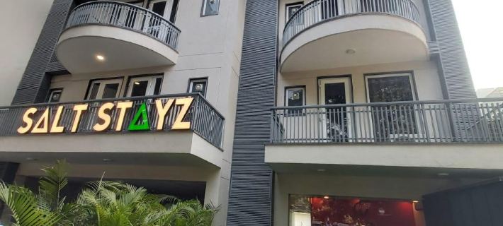 Saltstayz Select - Huda City Center Hotels in Gurgaon