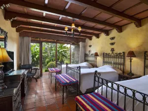 Hotel Atitlan