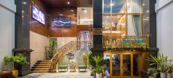 Platinum Beach Hotel & Apartment Hotel di Da Nang