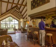Sweetwaters Serena Camp - Quầy Bar