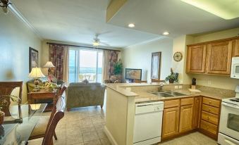 Disney Amazing Lake Bryan View 1 Bedroom Condo by RedAwning