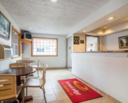 Econo Lodge Hotels in Franklin County