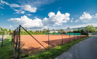 Mobile Homes with Thermal Riviera Tickets in Terme Čatež - Housity
