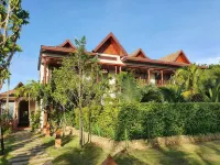 Madee Spa and Resort Hotels in 