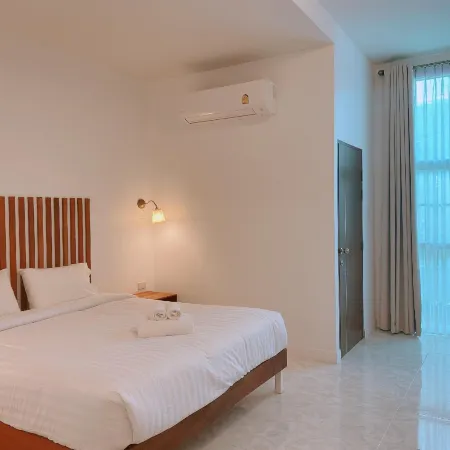 Palm Park Hotel