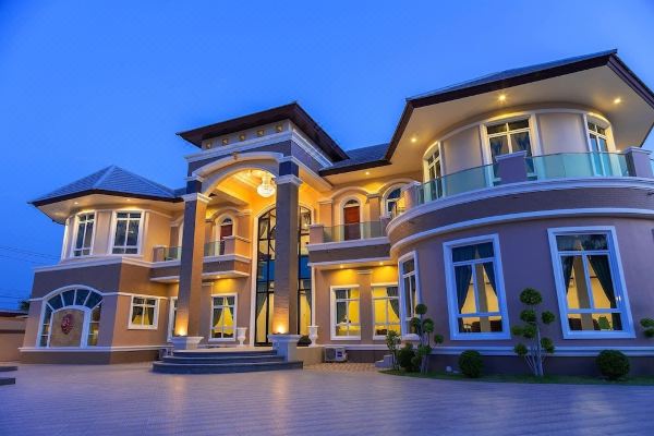로얄 그레이스 럭셔리(Royal Graces Luxury)_1