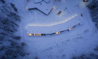 Aurora Igloos & Suites