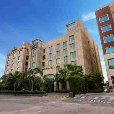 Radisson Hotel Sector 29 Gurugram Hotel Exterior