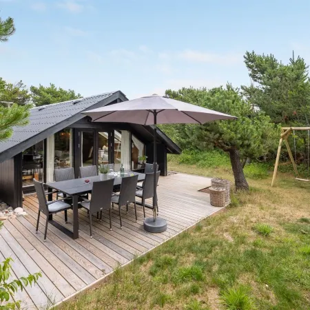"Sidse" - 400m from the Sea