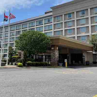 Holiday Inn GW Bridge-Fort Lee NYC Area Hotel Exterior