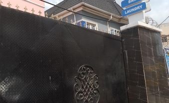 Americana Hotel
