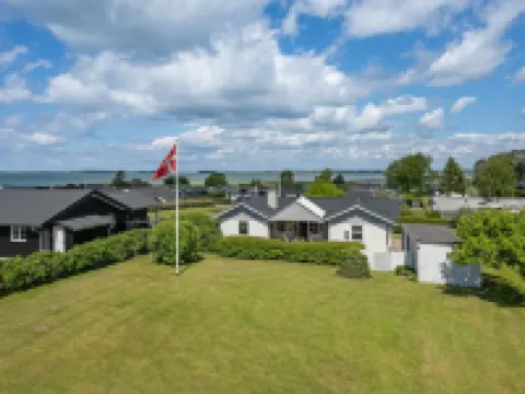 "Rise" - 250m from the Sea