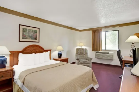 Antelope Inn & Suites