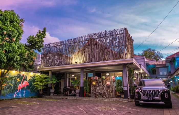 Metro Malioboro Living