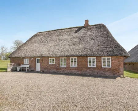 "Inda" - 10km from the Sea Hotels in Hojer