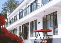 B&B called jufengyuanju in Mount Jiuhua Hotels near Shangchan Tang
