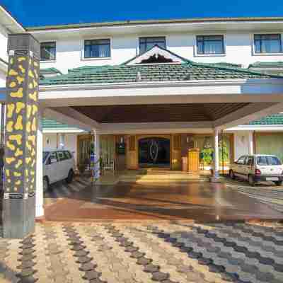 Golf View Hotel & Suites Hotel Exterior
