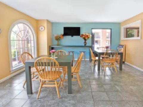 Super 8 by Wyndham Acworth/Atlanta Area Hotels in Acworth