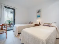 Penyasegat Sea Views - Homestays