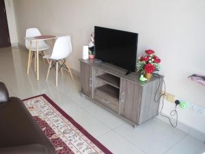 Wellness Homestay 16 @ Trefoil Setia Alam