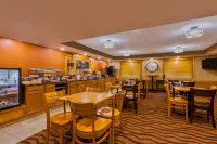 阿爾戈納AmericInn飯店