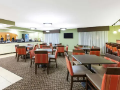 Baymont by Wyndham Harrisburg Hotels in Dauphin County