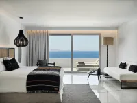 Kouros Hotel & Suites