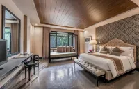 Hillcreek Gardens Tagaytay Hotels in Alfonso