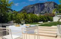 Pazziella Garden & Suites Hotel a Capri