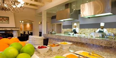 Restaurant The Caledon Hotel Photo