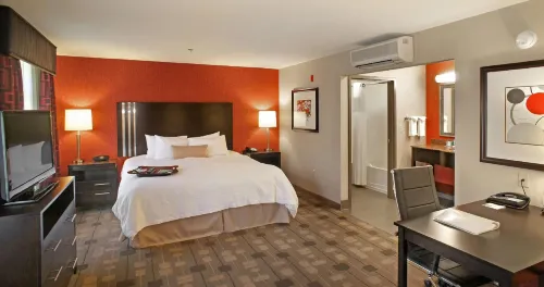 Hampton Inn & Suites Richmond/Glenside Hotels in Dumbarton