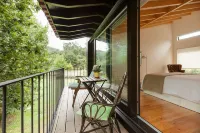 Stone house National Park Hotels near Skatepark Arcos de Valdevez