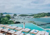 Loccal Collection Hotel Komodo