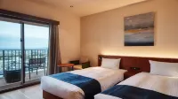 The Grand Hotel Ginowan Hotel dekat Nakagusuku Park