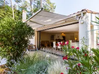Les Narcisses Hotels near Croisieres Alize